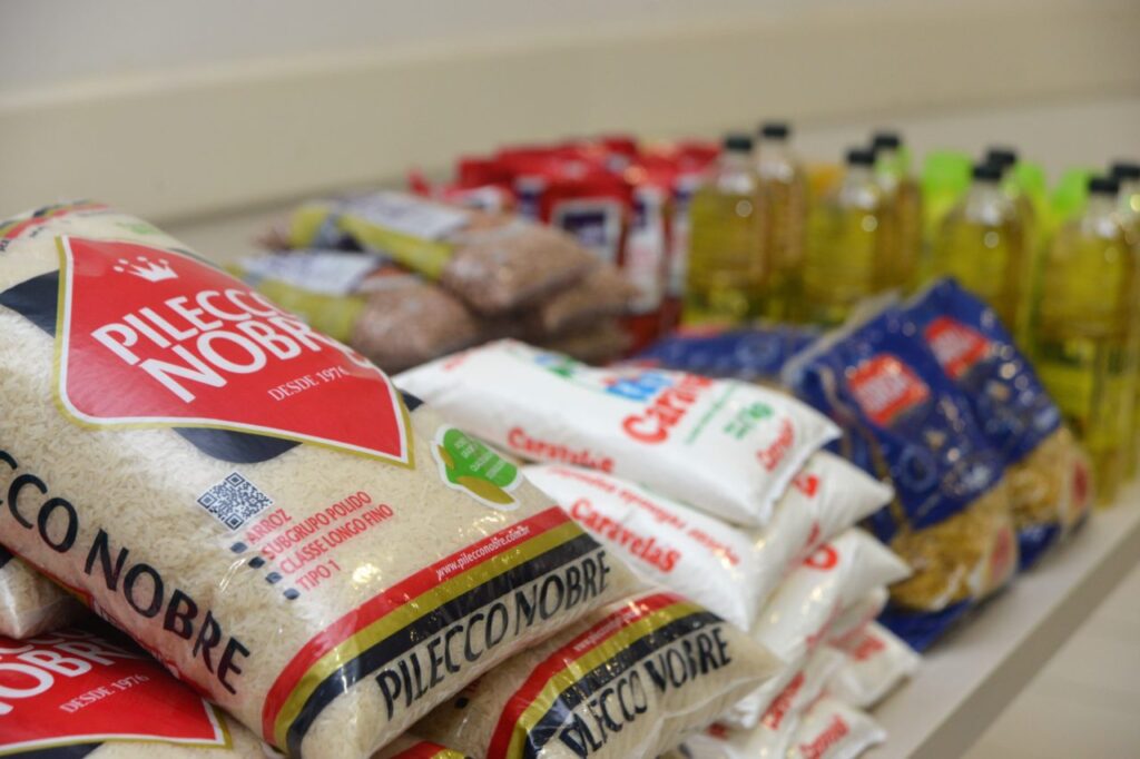 Alimentos não perecíveis serão o bilhete de entrada da Festa da Uva