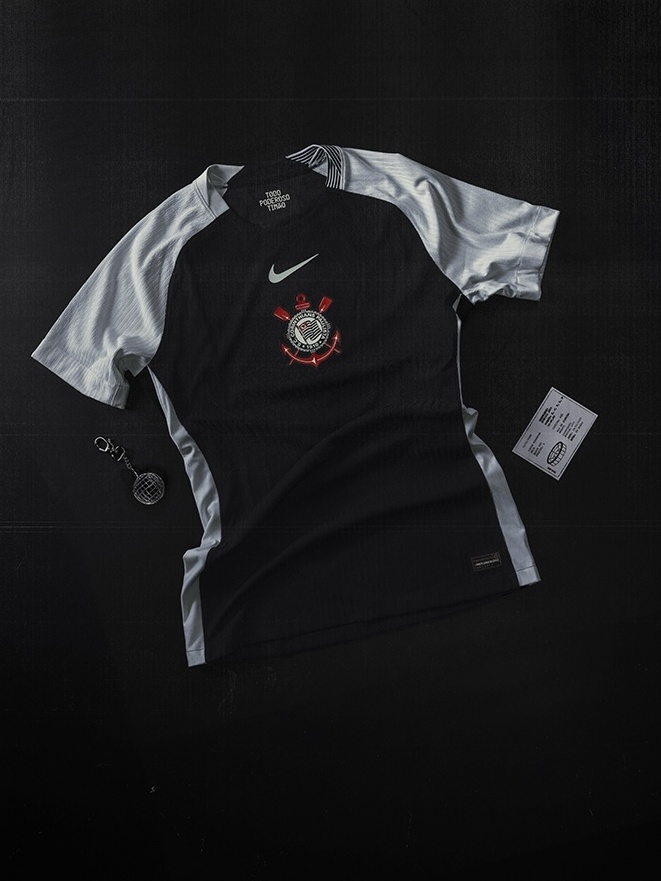 Proposta da Adidas no Corinthians será discutida após votação de impeachment de Augusto Melo