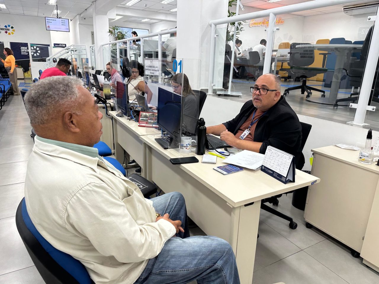 Vagas de emprego para idosos reforçam inclusão no mercado de trabalho em Jundiaí