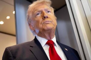 Guerra no Irã pode custar eleições a Trump, que teme sofrer impeachment