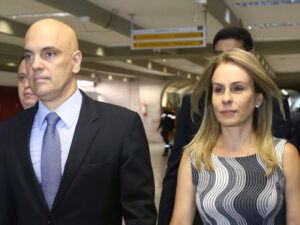 Mulher de Moraes diz que equipe teve 94 reuniões de trabalho com Master