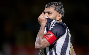 Gabigol marca dois gols em 8 minutos, e Santos arranca empate com Mirassol