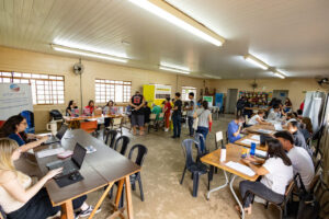 Cecap recebe programa Emprego da Gente com oferta de 400 vagas