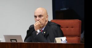 Moraes manda tribunais explicarem penduricalhos equiparados aos do Ministério Público