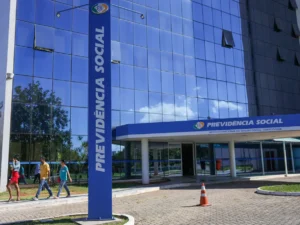 INSS limita número de pedidos de aposentadoria para tentar diminuir fila