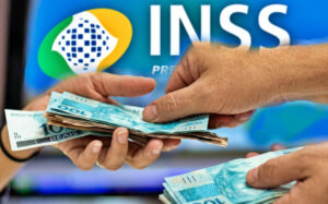 INSS paga primeira parcela do 13º a aposentados a partir de sexta (24)