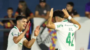 Fora de casa, Palmeiras bate Red Bull Bragantino com gol de Flaco López