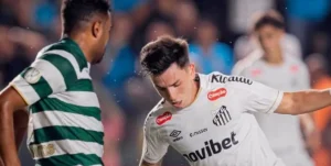 Na Vila Belmiro, Santos fica só no empate contra o Coritiba