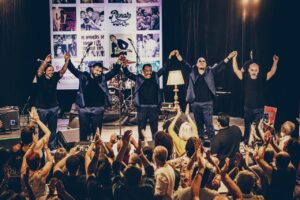 Renato & Seus Blue Caps se apresentam em Jundiaí em noite dedicada à Jovem Guarda