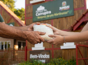 Dia do Trabalhador terá entrada solidária no Parque do Corrupira