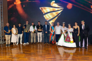Noite de premiação valoriza agricultores da Festa da Uva e Expo Vinhos de Jundiaí
