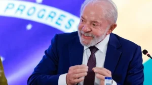 Lula vai ampliar ataques e promete deixar ‘mentirosos nus’ diante das câmeras