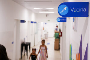 Jundiaí reforça vacinação contra a gripe; vacina está disponível em todas as UBSs