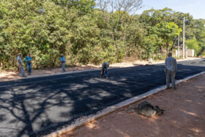 Com asfalto e novas calçadas, Prefeitura garante mais acessibilidade no acesso ao DEBEA