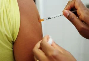 Vacinação contra a gripe está liberada para todos os grupos a partir de segunda-feira (1º)