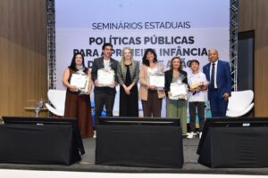 Jundiaí compartilha experiências sobre primeira infância em encontro promovido pelo Estado