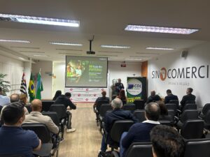 Sebrae-SP lança Loja do Futuro em Jundiaí com palestra sobre inteligência artificial para pequenos negócios