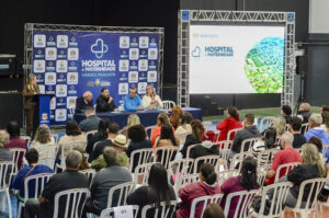 População de Várzea Paulista visita prédio do novo Hospital e Maternidade