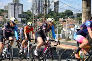 A 74ª Prova Ciclística 1º de Maio foi simplesmente histórica