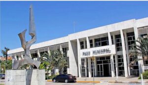 Prefeitura quer pagar R$ 2,4 mil por post para redes sociais; novo contrato pode chegar a R$ 2,2 milhões por ano