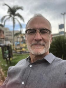 Dr. Flavio Amorim assume a Saúde com foco na redução de filas e eficiência no atendimento