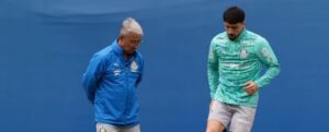 Piquerez avança em recuperação no Palmeiras e mantém sonho da Copa vivo