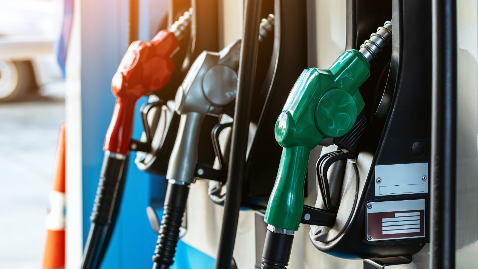 Petrobras aumenta gasolina nas refinarias e alta após subsídio será de R$ 0,03