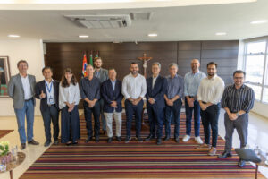 Tecnologia e planejamento urbana são temas de encontro entre Prefeitura e Foxconn