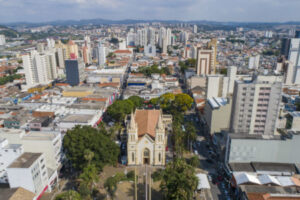 Veja como será o funcionamento dos serviços públicos na segunda-feira (29)