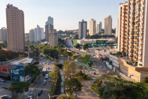 Decreto da Prefeitura suspende novos empreendimentos por 180 dias. O que muda na prática?