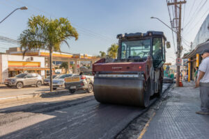 Nova pavimentação melhora mobilidade e segurança na Rua Várzea Paulista, no bairro Agapeama