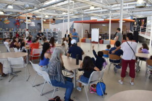 Jundiaí recebe oficina gratuita com ilustradora da Galinha Pintadinha na Biblioteca Nelson Foot