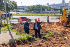 Intervenção viária na Vila Maringá atende antiga reivindicação dos moradores, amplia a segurança e garante fluidez no trânsito