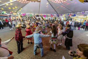 Centro da Gente inicia a programação da semana com Copa no Centro, música e festa junina no coração de Jundiaí