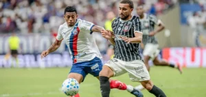 Corinthians sai na frente, mas Bahia reage e garante empate na Fonte Nova