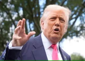 Donald Trump terá de pagar US$ 5,8 mi a escritora por abuso sexual e difamação