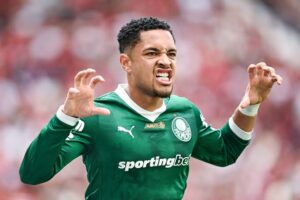 Palmeiras planeja ter Vitor Roque no primeiro jogo após a Copa do Mundo
