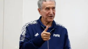 Parreira evolui no tratamento e pode ser transferido da UTI nos próximos dias