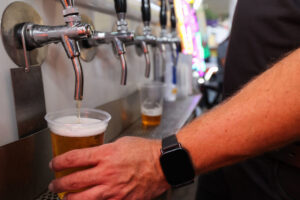 Cerveja na Barão agita a Praça da Matriz neste sábado (29) com música e gastronomia