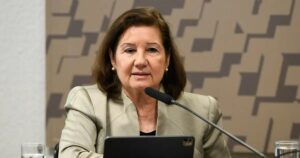 EUA revogam visto da embaixadora brasileira em meio a impasse diplomático