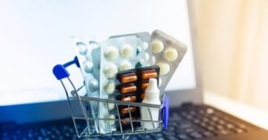 Compra de medicamentos pela internet ainda gera desconfiança entre consumidores