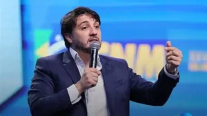 Toffoli revoga suspensão e libera campanha digital de Renan Santos
