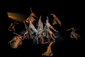 Cia Jovem de Dança de Jundiaí apresenta três coreografias no Centro das Artes