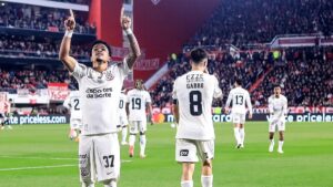 Corinthians reage, empata na Argentina e decide classificação em casa