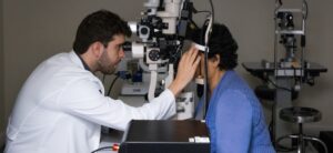 SUS passa a oferecer cirurgia que trata catarata e glaucoma em um único procedimento