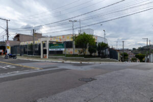 Entorno do Centro Integrado Girassóis, na Vila Aparecida, recebe mudanças viárias para ampliar a segurança