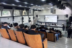 Câmara Municipal de Jundiaí recebeu, nesta quinta-feira (17/09), estudantes da Guardinha em evento do programa Guardiões da Infância
