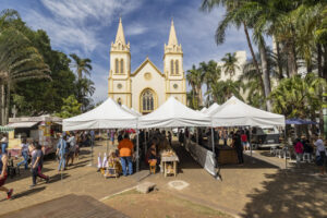 Sábado (12) é dia de Sabores da Gente na Praça da Matriz, com música, gastronomia e artesanato