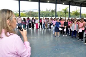 Ação na Praça CEU encerra o Outubro Rosa em Várzea Paulista