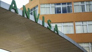Anvisa autoriza novo tratamento para câncer de pulmão avançado no Brasil